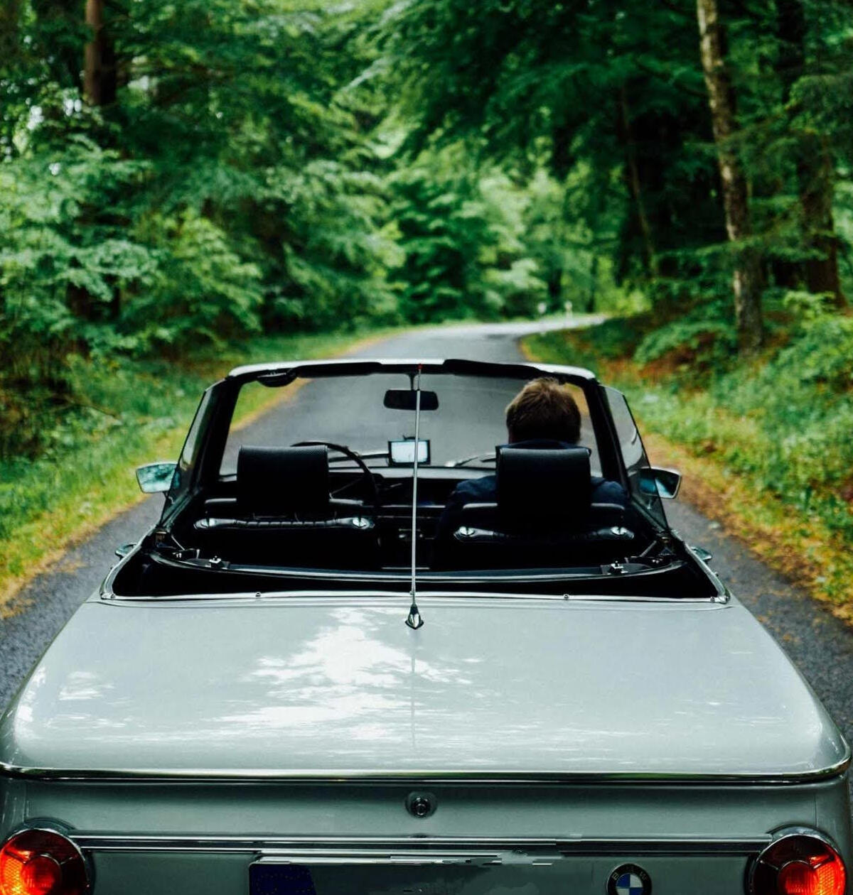 Premium Parcel Pros- Nationwide White Glove Delivery with Style and Speed